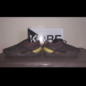 kobe ad nxt 360 size 9 with box